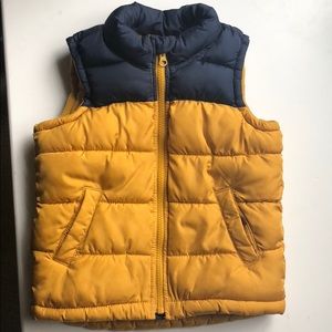 Old navy puffer vest